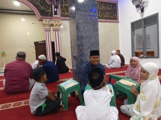 Mahasantri Pengabdian Pondok Shabran UMS Terangi Dakwah di Komunitas Mualaf Mentawai