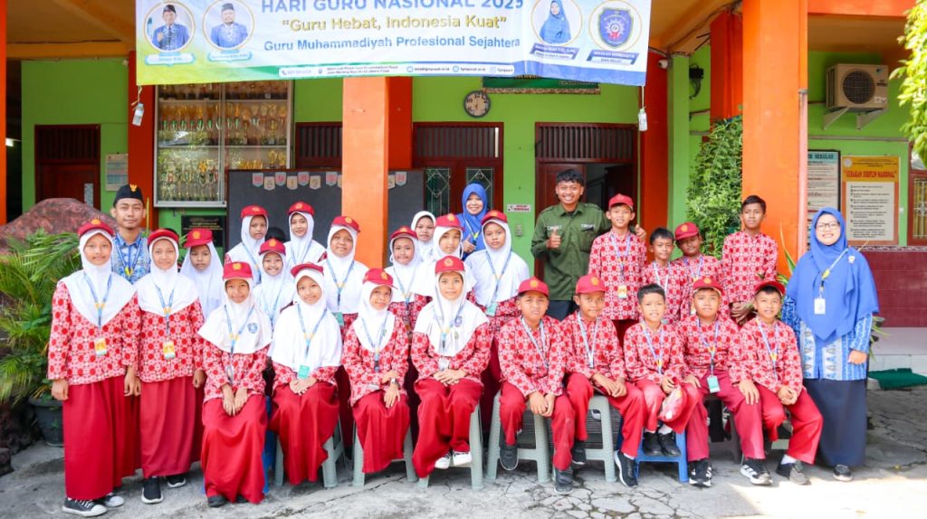 Latih Organisasi Sejak Dini, SD Muhammadiyah 8 Solo Lantik PR IPM Kids