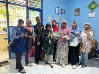 Paguyuban Wali Murid SD Muhammadiyah PK Banyudono Salurkan Donasi Banjir Sumatra