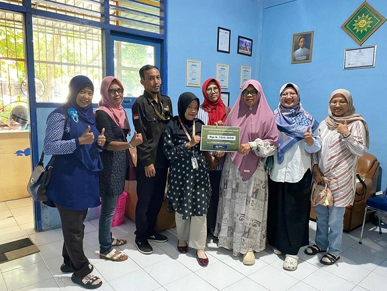 Paguyuban Wali Murid SD Muhammadiyah PK Banyudono Salurkan Donasi Banjir Sumatra