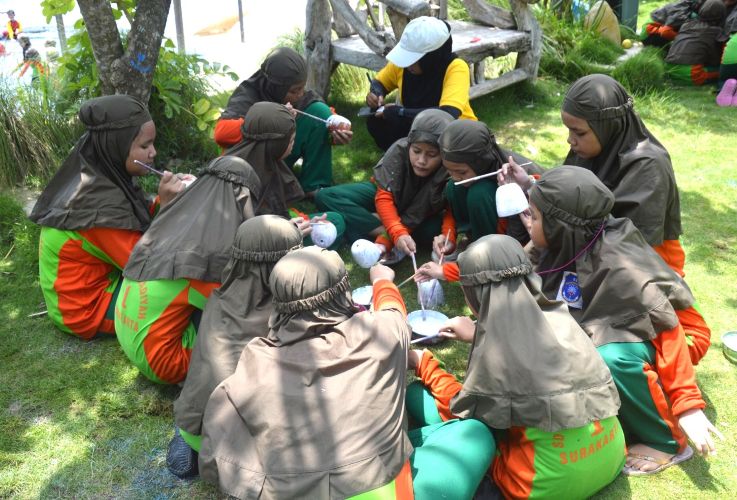 Siswa SD Muhammadiyah 1 Solo Outing Class ke Soko Alas