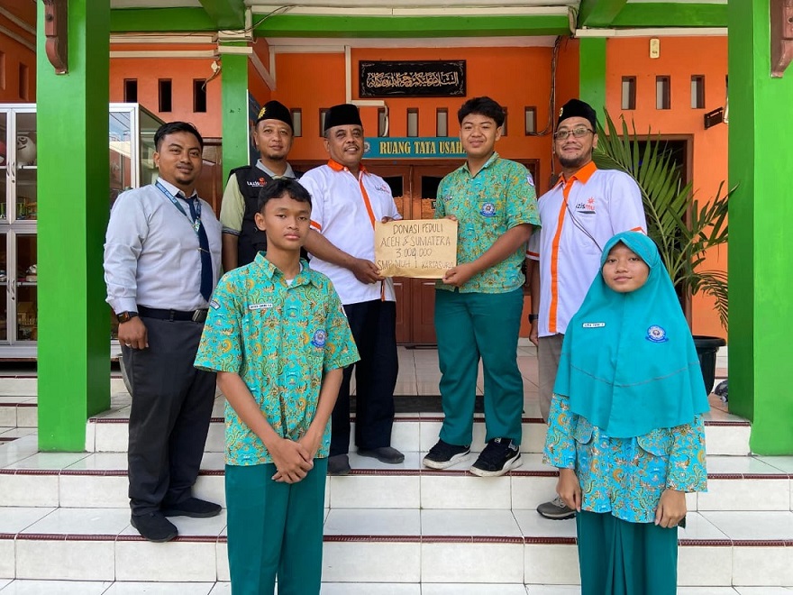SMP Muhammadiyah 1 Kartasura Galang Donasi untuk Bencana Sumatra
