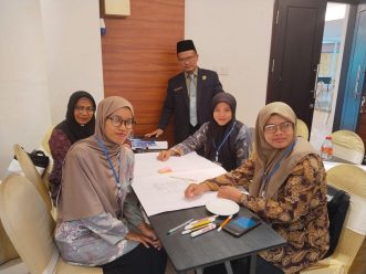 Cetak Siswa Berpikir Komputasional, Pujiono Bekali Guru dengan Koding dan AI