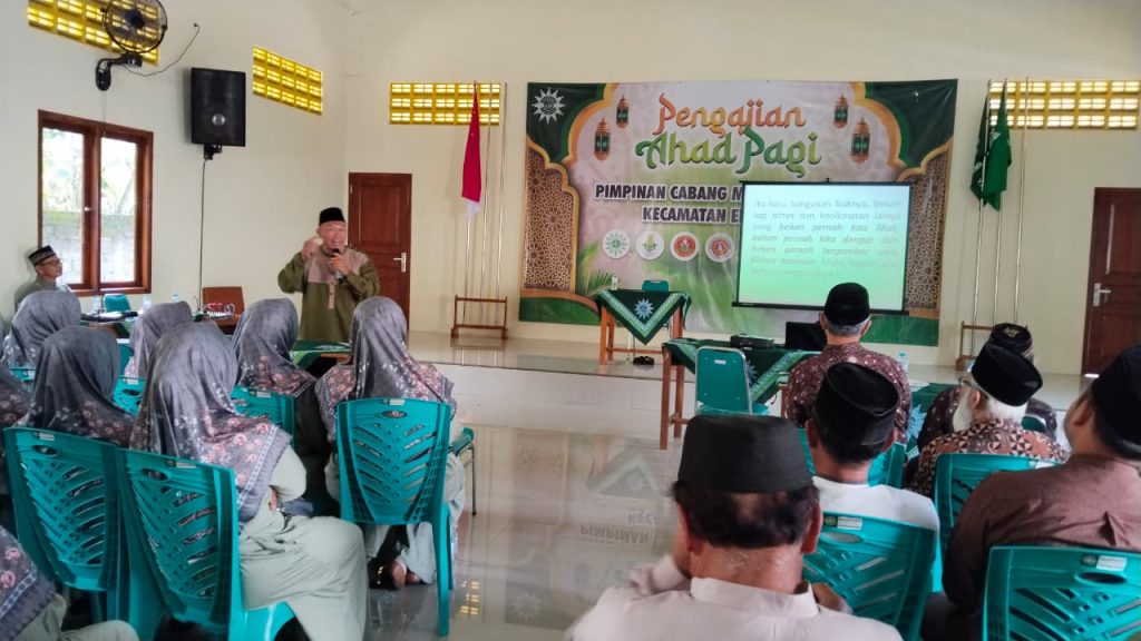 Pengajian Ahad Pagi Muhammadiyah Eromoko Dihadiri 500 Anggota Jemaah, Bahas Hakikat Rumah di Surga