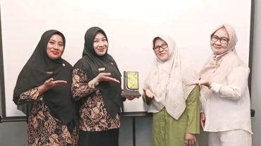 MTs Muhammadiyah Solo Raih Penghargaan “Top News Contributor 2025” dari Pengawas Kementerian Agama
