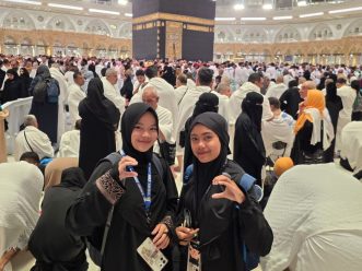 KKN Plus Umroh, Mahasiswa FKIP UMS Raih Pengalaman Global di Arab Saudi