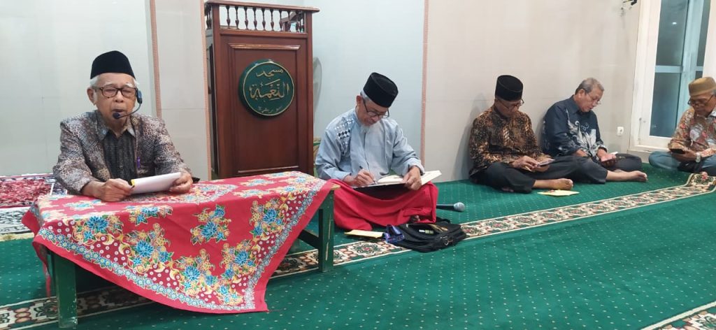 Kajian Selasa Malam PCM Solo Selatan Dorong Jemaah Muhasabah Diri Setiap Hari