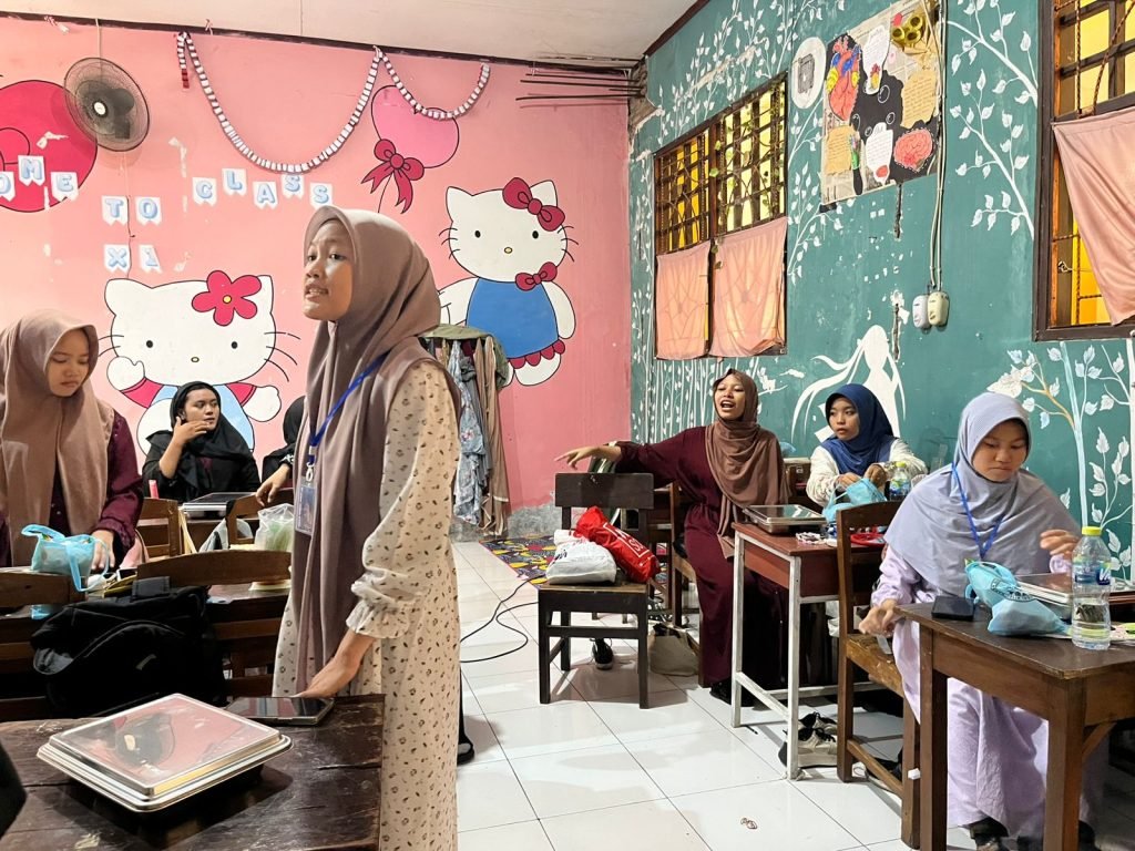 Peringati Isra’ Mi’raj, KBM SMK Muhammadiyah 5 Solo  Bernuansa Busana Muslim
