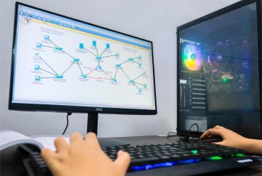 Hukum Pemakaian Media Komunikasi dan Aplikasi Digital Menurut Muhammadiyah