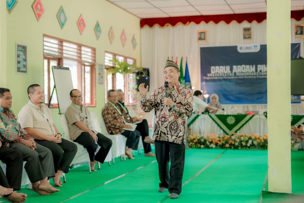 Ketua PWM Jateng Jelaskan Perbedaan Fikih dan Syariah dalam Manhaj Tarjih Muhammadiyah