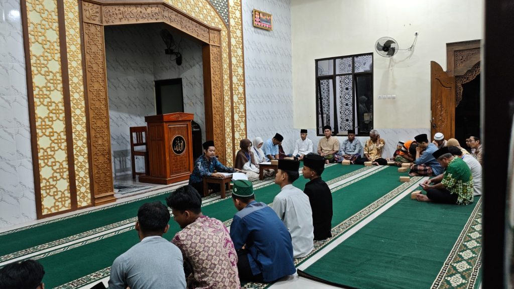 Mahasiswa KKN FKIP UMS Kupas Strategi Dakwah Modern di Wonogiri