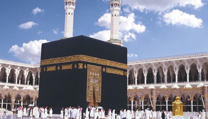 Meneropong Sejarah Perubahan Kiblat dan Konsep Umat Wasathan