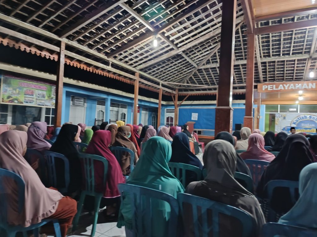 Ramadan Berdaya, Kuliah Subuh Desa Demangan Bangkitkan Spirit Kepedulian