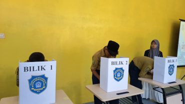 Aspire to Inspire :MTs Muhammadiyah Solo Gelar Pemilu IPM Berbasis Digital Vote