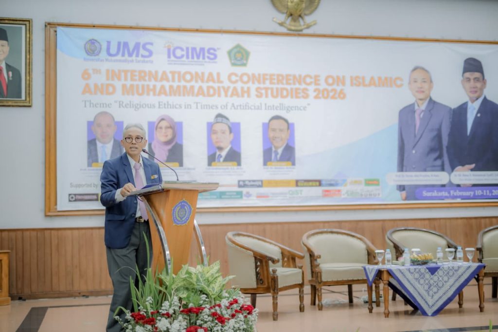 Ajang 6th International Conference on Islamic and Muhammadiyah Studies (ICIMS) 2026 mengangkat tema “Religious Ethics in Times of Artificial Intelligence” dan diselenggarakan di Ruang Seminar Auditorium Moh. Djazman Universitas Muhammadiyah Surakarta (UMS), Selasa (10/2/2026).