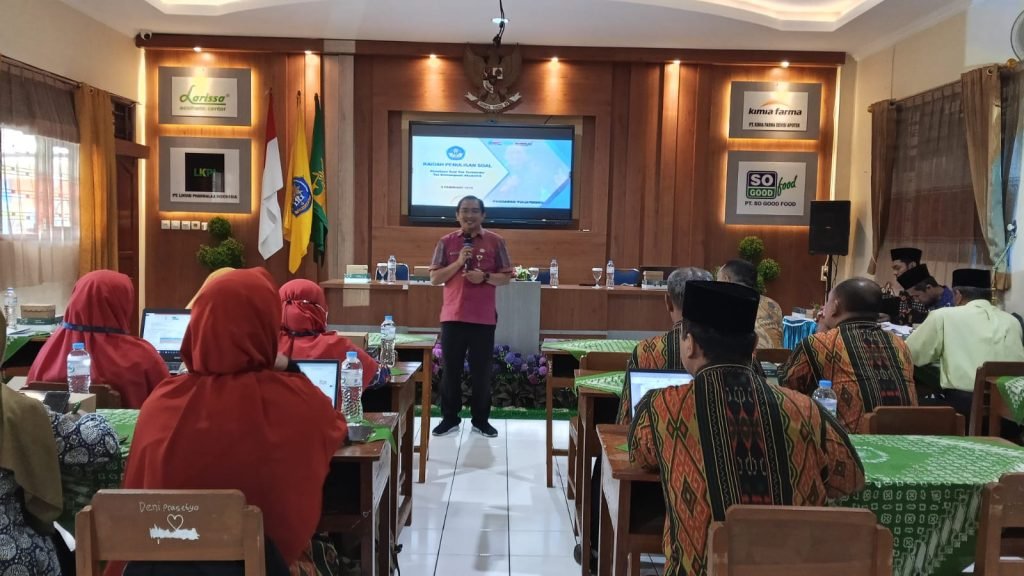 MGMP Ismuba Kota Solo Gelar Pelatihan Penyusunan Soal Berstandar TKA