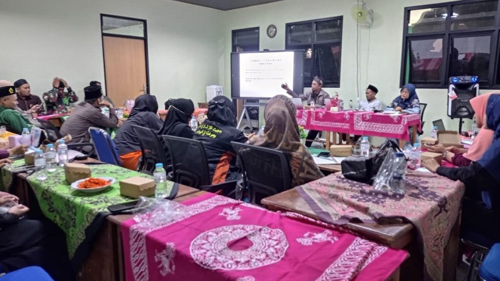 Momen Ramadan, PonpesMU Manafi’ul ‘Ulum Sambi Gelar Mabit dan Upgrading Guru
