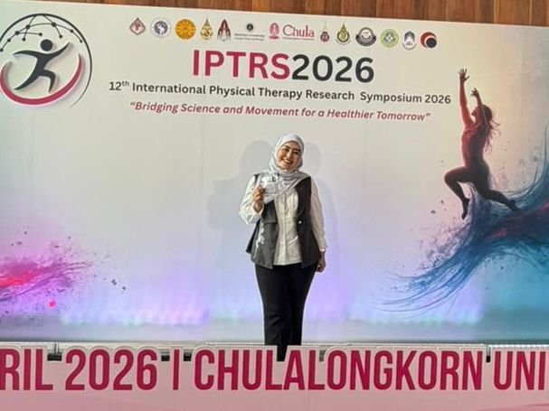 Teliti Risiko Jatuh Pasien Diabetes, Dosen UMS Raih Penghargaan di IPTRS Bangkok