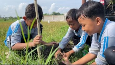 Sedekah Oksigen Semarakkan Milad Ke-18 SD Muhammadiyah PK Banyudono