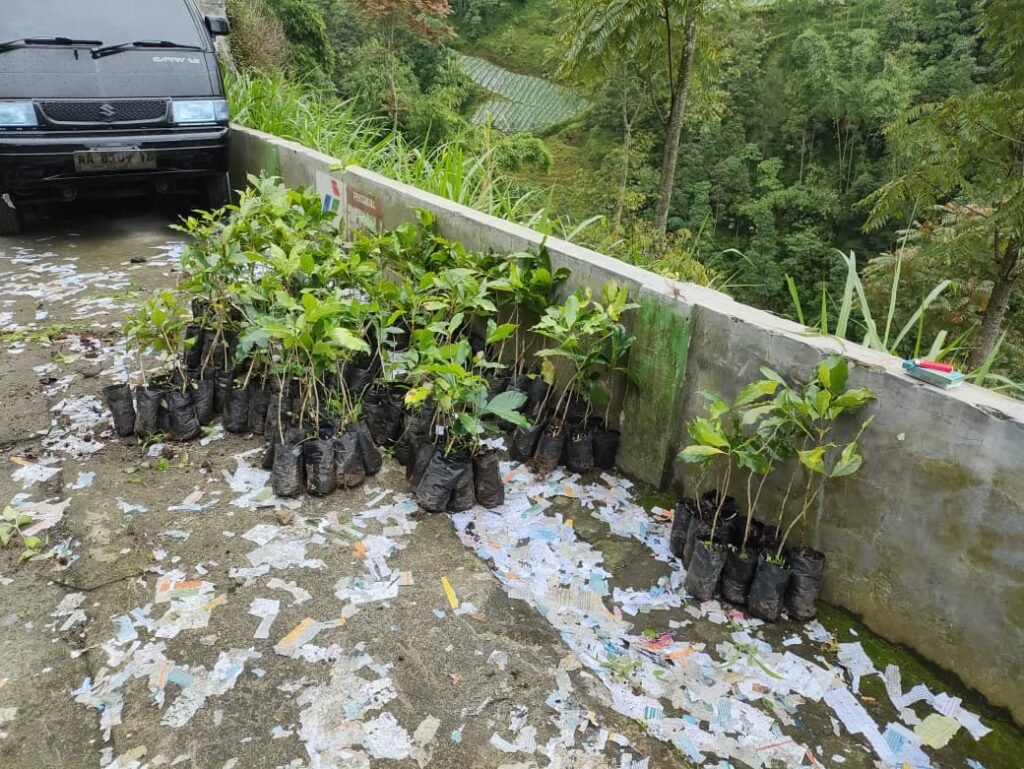 Lebaran bukan Liburan. Itulah dasar Muhammadiyah Disaster management Center (MDMC) PDM Kota Solo tak pernah surut dalam upaya menebar kemanfaatan untuk masyarakat.