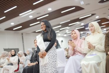 FEB UMS Lepas 625 Wisudawan, Lulusan Terbaik Asal Madagaskar Berbagi Cerita