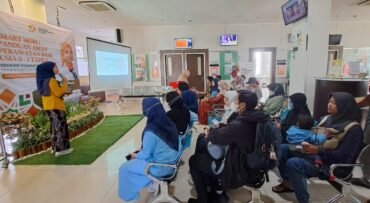 Hari Kartini, RS PKU Muhammadiyah Surakarta Edukasi Ibu soal Perawatan Bayi