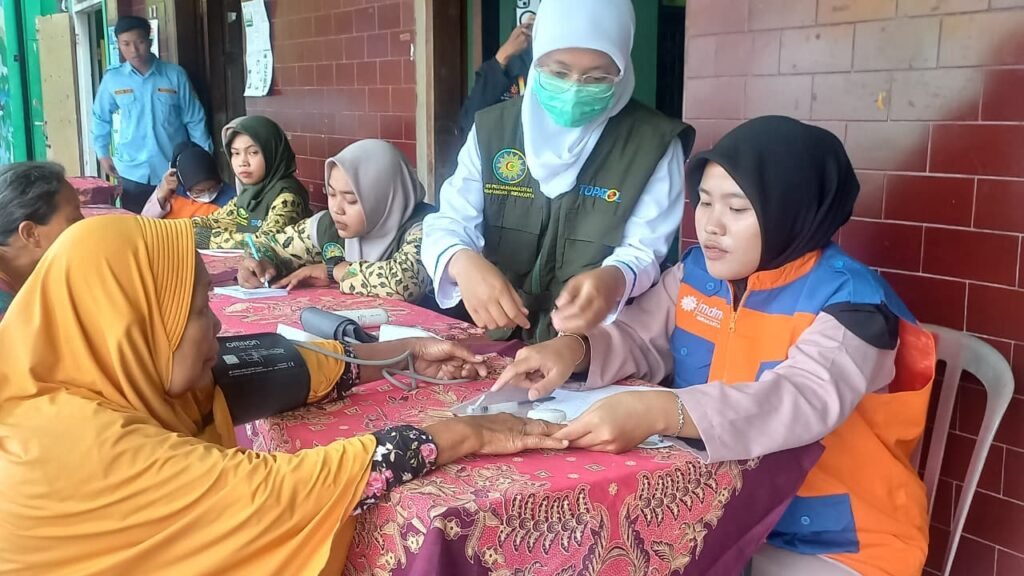 MDMC dan Aisyiyah Joyotakan Bersinergi, Bawa Layanan Kesehatan ke Permukiman Pascabanjir