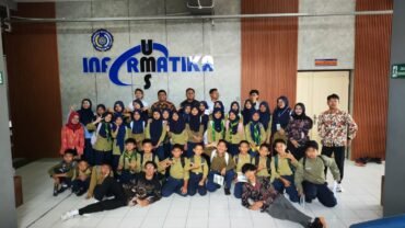 SD Muhammadiyah PK Baturan Ajak Siswa Kelas V Belajar Koding Sejak Dini