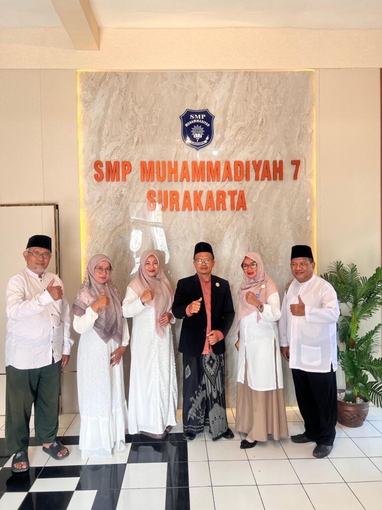 Pimpinan Cabang Muhammadiyah (PCM) Jebres Solo menggelar Halal Bi Halal pada Kamis (16/4/2026) di Komplek Perguruan Muhammadiyah Kandangsapi, PCM Jebres, Solo.