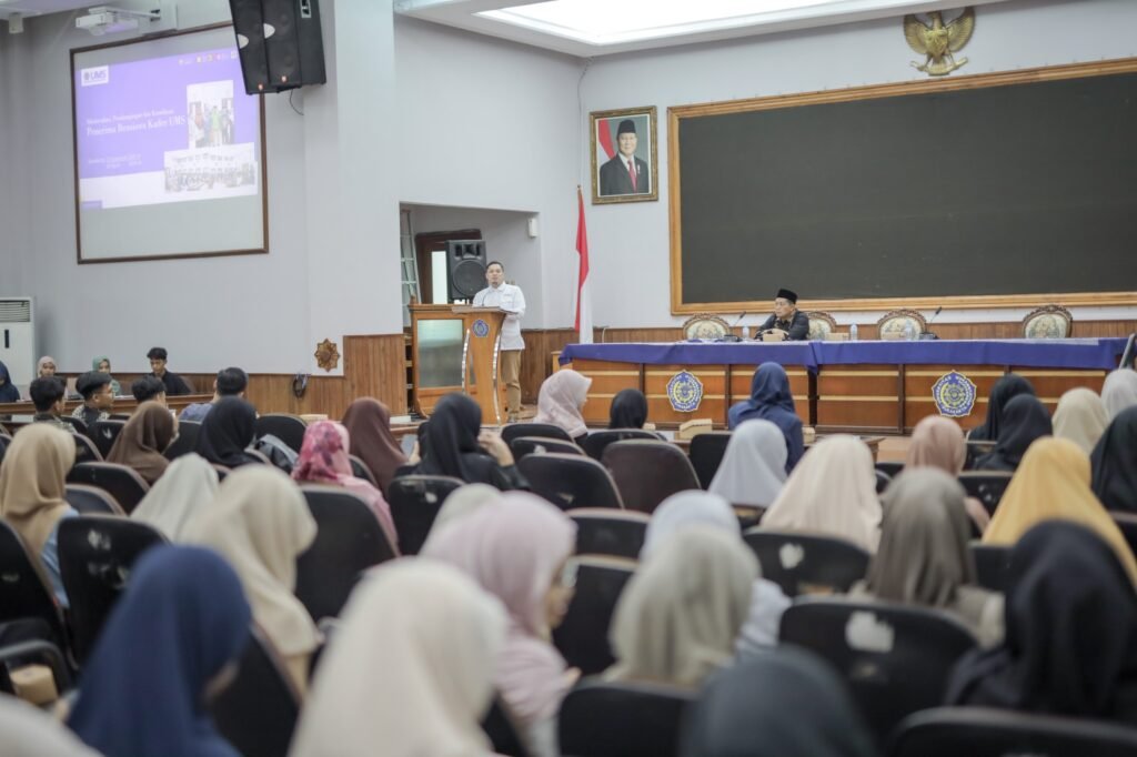 Penerima Beasiswa Kader UMS Didorong Jadi Kader Unggul dan Berkemajuan