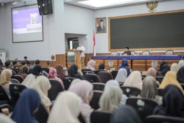 Penerima Beasiswa Kader UMS Didorong Jadi Kader Unggul dan Berkemajuan