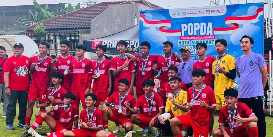 Final Sepak Bola Popda, SMA Muhammadiyah 6 Solo Raih Gelar Runner-Up
