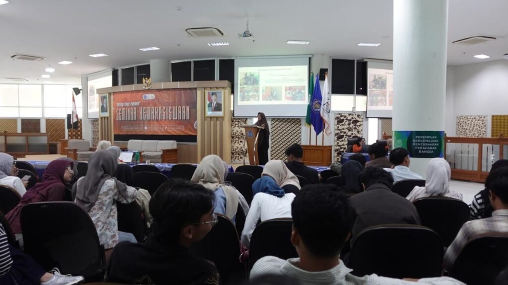 Arsitektur UMS Dorong Kesiapan Karier Mahasiswa lewat Sharing Magang