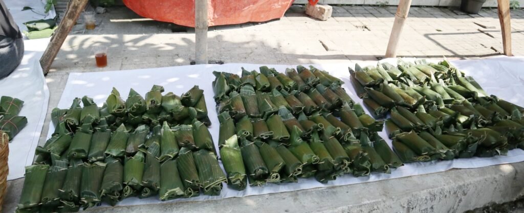 SD Muhammadiyah 8 Jagalan (SD Mapan) menggelar Iduladha 1447 Hijriah dengan konsep ramah lingkungan melalui pengurangan penggunaan plastik dalam pembagian daging kurban.