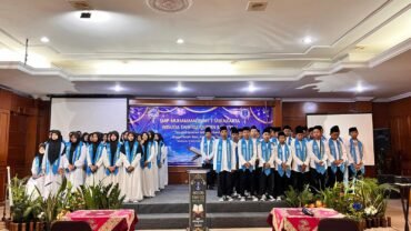 SMP Muhammadiyah 7 Solo Wisuda 115 Siswa Tahfidz Al-Qur’an
