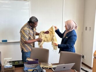 FEB UMS Jajaki Kolaborasi dengan PPI Jepang, Promosikan Batik Ecoprint