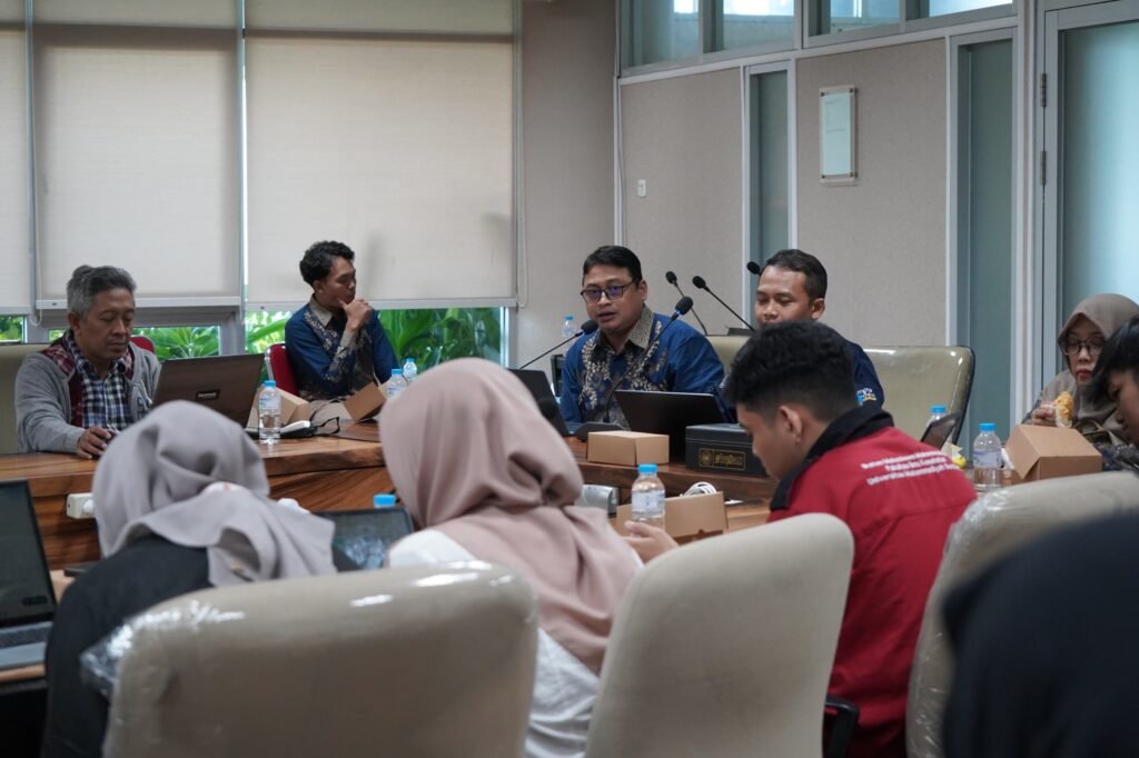 Lolos Pendanaan Nasional, Tim PPK Ormawa UMS Dapat Pembekalan Khusus