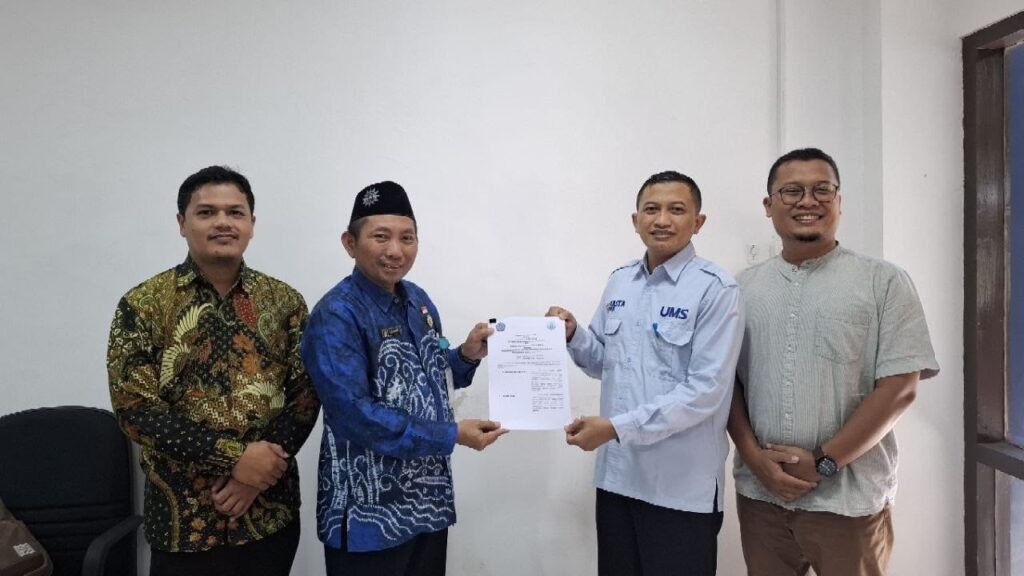 Fakultas Agama Islam (FAI) Universitas Muhammadiyah Surakarta (UMS) memperkuat implementasi Caturdarma Perguruan Tinggi Muhammadiyah melalui kerja sama dengan Forum Guru Muhammadiyah.