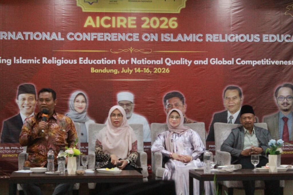 Fakultas Agama Islam (FAI) Universitas Muhammadiyah Surakarta (UMS) memperluas jejaring akademik nasional melalui penandatanganan Nota Kesepahaman (Memorandum of Understanding/MoU) multipihak yang diinisiasi Perkumpulan Program Studi Pendidikan Agama Islam Indonesia (PPPAII).