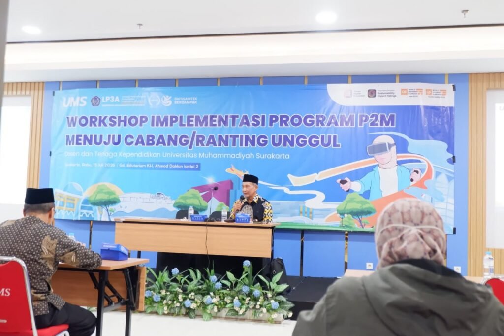 Lembaga Pengembangan Persyarikatan, Pengkaderan, dan Alumni (LP3A) Universitas Muhammadiyah Surakarta (UMS) menggelar Workshop Implementasi Program Pengabdian Masyarakat (P2M) Menuju Cabang dan Ranting Unggul di Gedung Edutorium KH Ahmad Dahlan UMS Lantai 2, Rabu (15/7/2026).