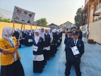 Apel Perdana Meriah, SMP Muhammadiyah PK Surakarta Tanamkan Semangat Berprestasi