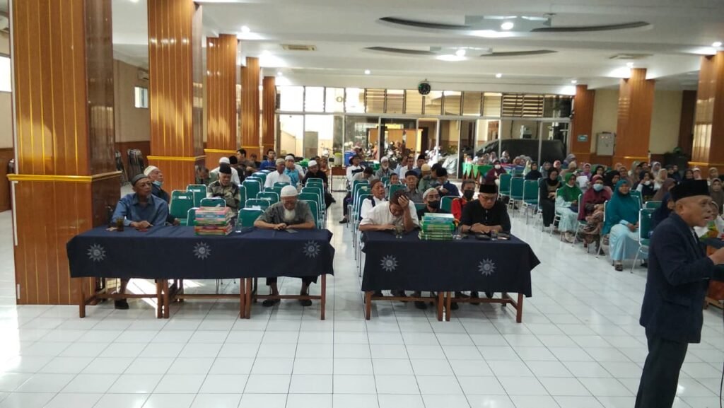 Kuliah Subuh Balai Muhammadiyah Solo Bahas Tiga Kunci Berbenah Diri