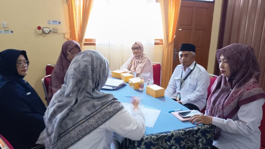 MTs Muhammadiyah Surakarta menjadi salah satu lokasi uji petik evaluasi kinerja guru madrasah yang dilaksanakan Badan Pengawasan Keuangan dan Pembangunan (BPKP) Pusat bersama BPKP Jawa Tengah, Selasa (21/7/2026).