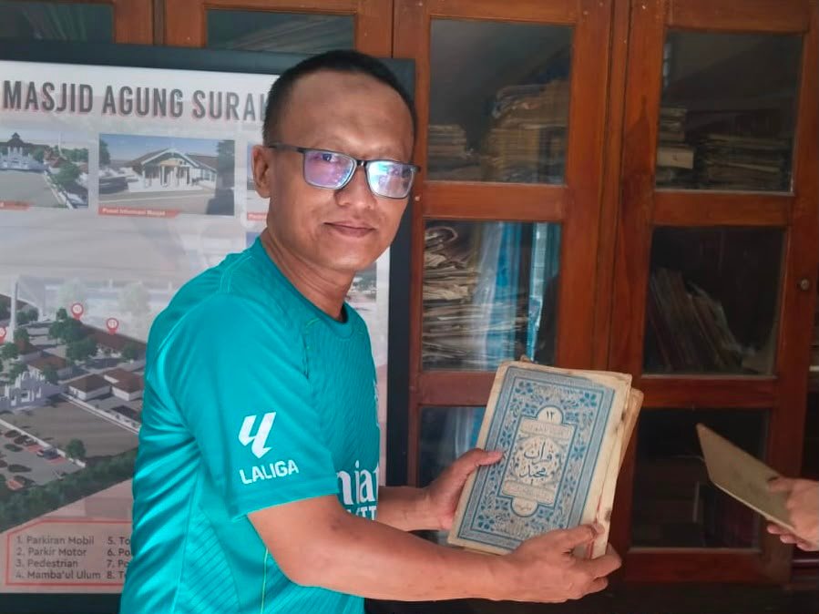 Dosen UMS Ungkap Fakta Baru Manuskrip Al-Qur’an Keraton Surakarta Berusia Lebih dari 200 Tahun