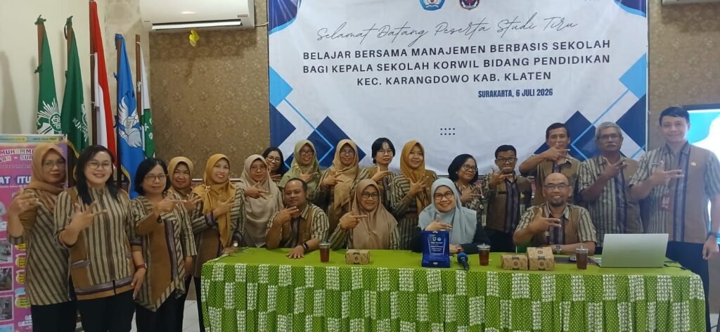 Sebanyak 21 kepala sekolah di Kecamatan Karangdowo, Kabupaten Klaten, melakukan studi tiru ke SD Muhammadiyah 1 Ketelan Solo, Senin (6/7/2026).