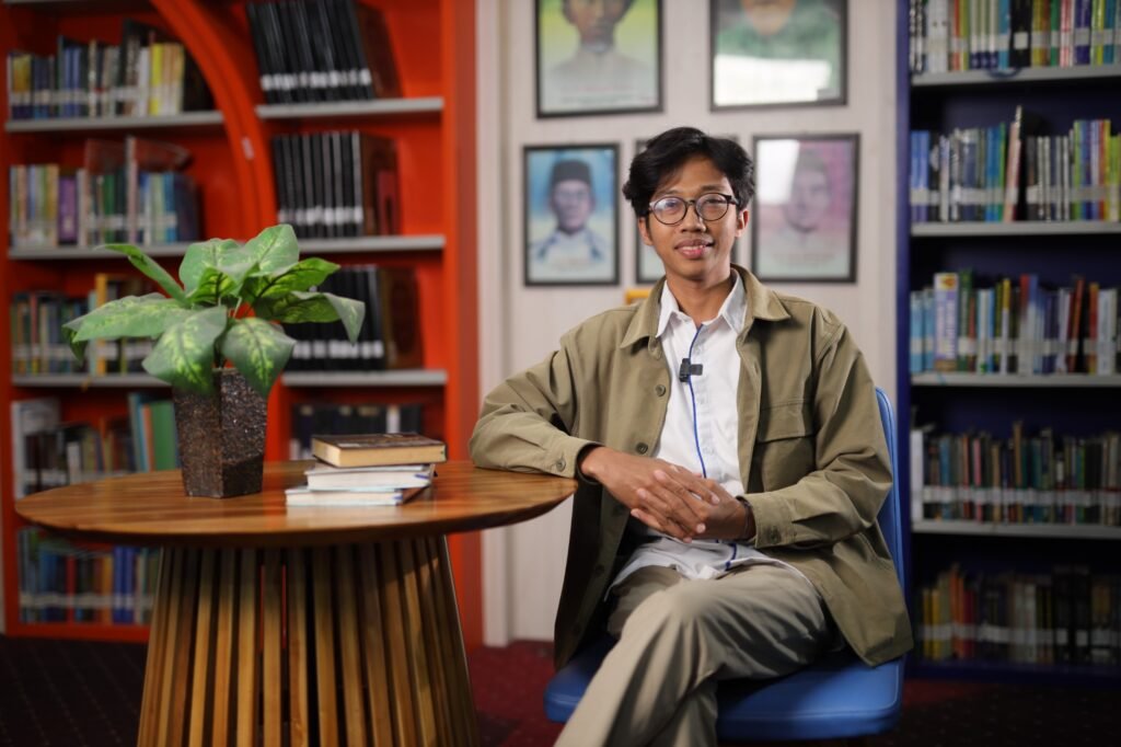Kepala Bidang Pengelolaan dan Layanan Digital UPT Perpustakaan dan Layanan Digital Universitas Muhammadiyah Surakarta (UMS), Hardika Dwi Hermawan.