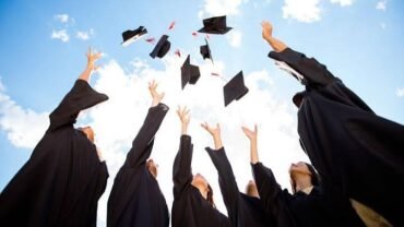 Lulus Sarjana, tapi Gagal jadi Warga Negara yang Baik