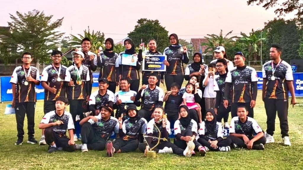 Mahasiswa UMS Raih 4 Emas, Surakarta Juara Umum Sirkuit VI Panahan Jateng