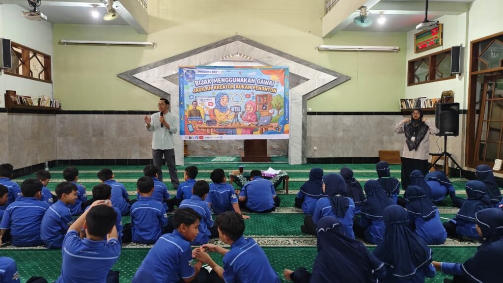 Era Digital, Murid Kelas IV SD Muhammadiyah PK Solo Diajak Jadi Kreator Muda