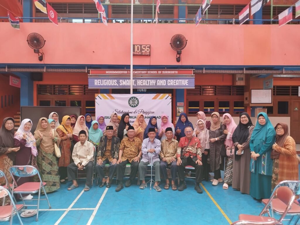 Silaturahmi Pensiunan Muhammadiyah Solo, Rawat Persaudaraan dan Semangat Pengabdian